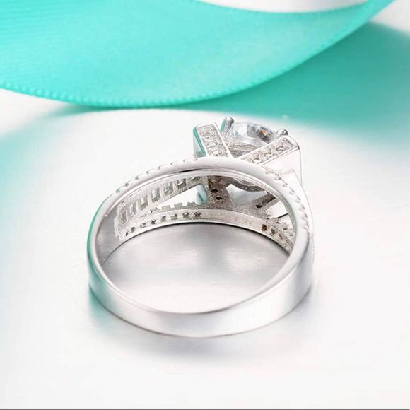 Cubic Zirconia Gold Plated Wedding Ring Size 6 - Picture 6 of 7